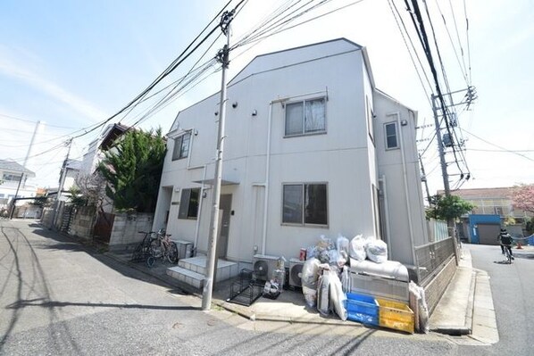 ジェネシスAの物件外観写真